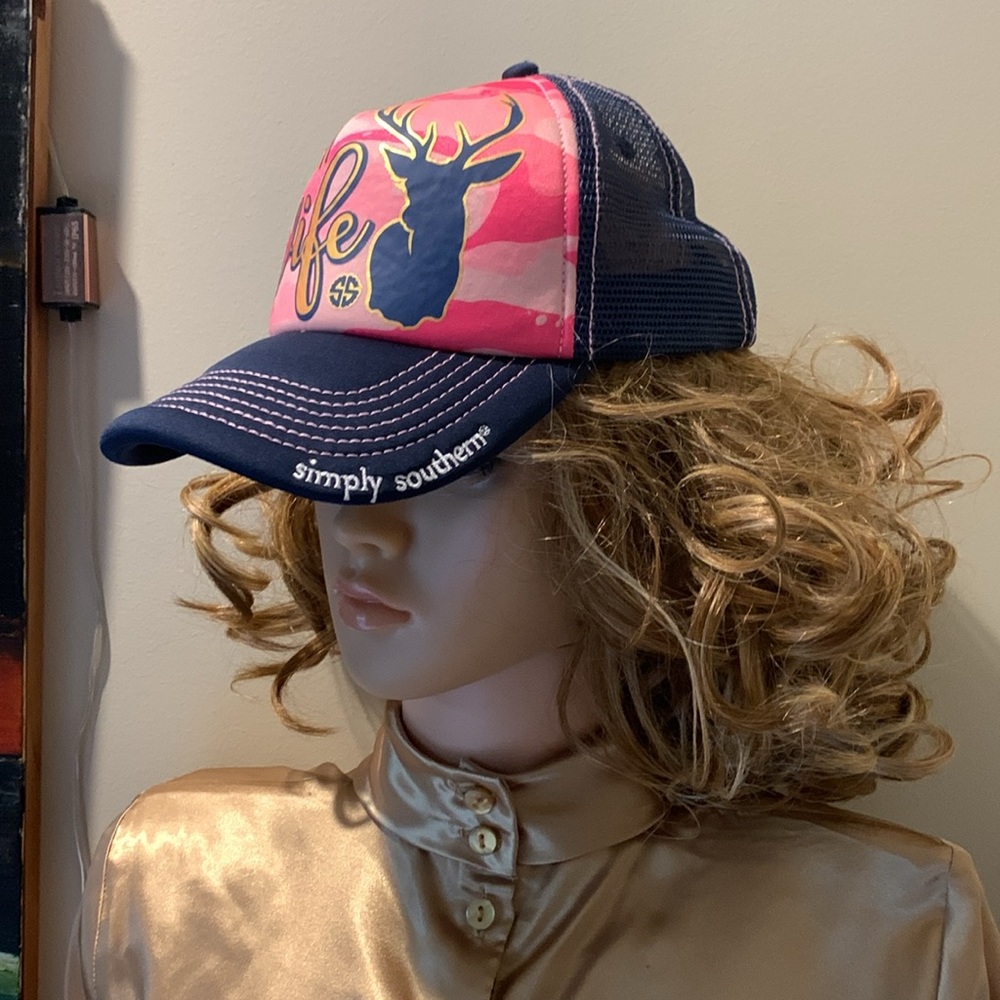 Simply Souther Trophy Wife Adjustable Hat EUC - Picture 4 of 8